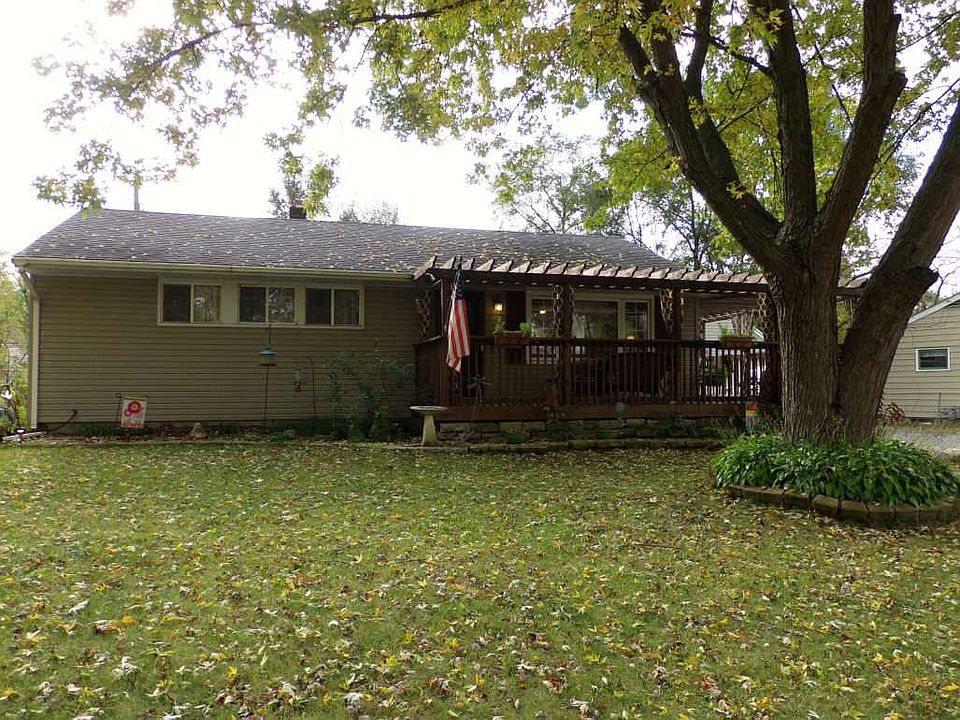 1st image of 8814 Emerald Ln