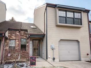 17 Abby Ct, Robbinsville, NJ 08691