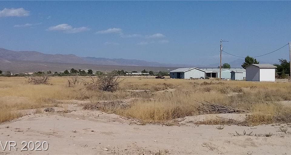 2nd image of 3651 Sagebrush Ave