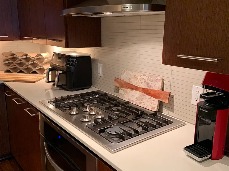 1260 NW Naito Pkwy #305 — Photo 7