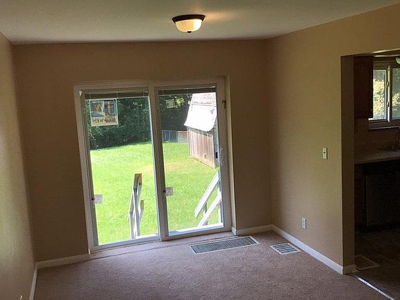 4th image of 9199 Montoro Dr