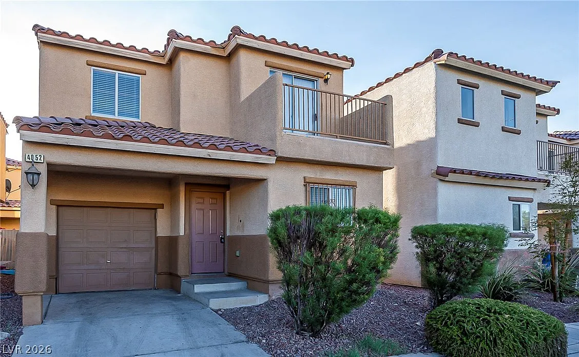 2 bed, 2.5 bath, 1017 sqft, $1,550 — Photo 1