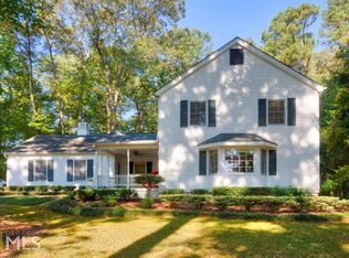 140 Englewood Dr, Fayetteville, GA 30214