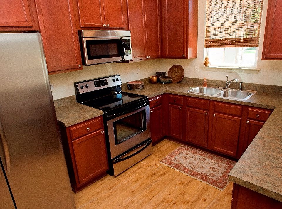 All stainless appliances
