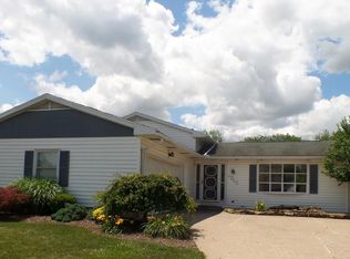 2821 Sweetbriar Dr, Sandusky, OH