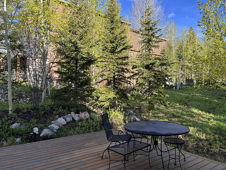 35 Wildernest Ct — Photo 25