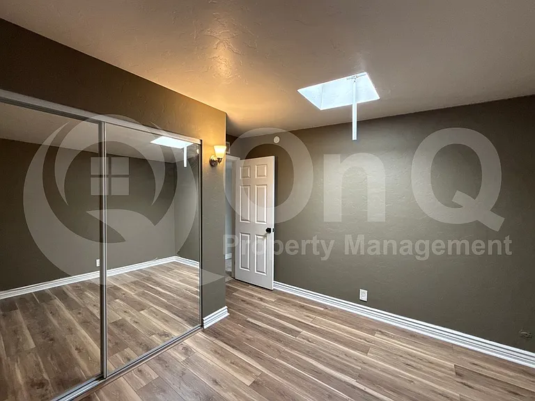 7408 E 29th St — Photo 32