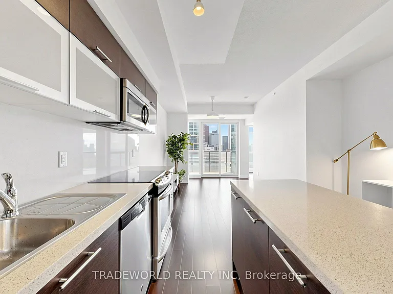 386 Yonge St #3709 — Photo 12