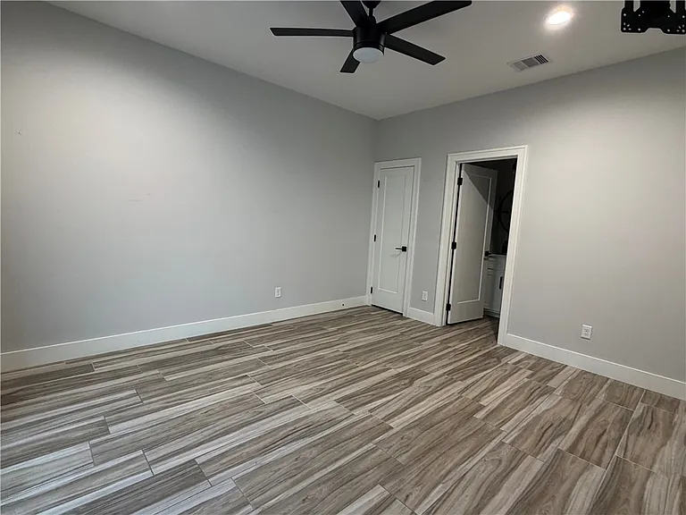 15521 Dyna St — Photo 23