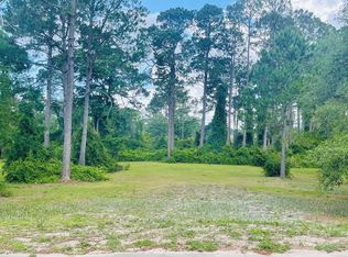 209 12th St E, Carrabelle, FL 32322