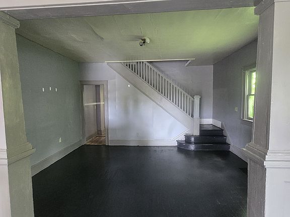 4th image of 415 Franklin St #417