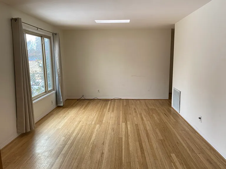 1212 Lujan St — Photo 1