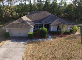 12 Bellis Ct, Homosassa, FL 34446