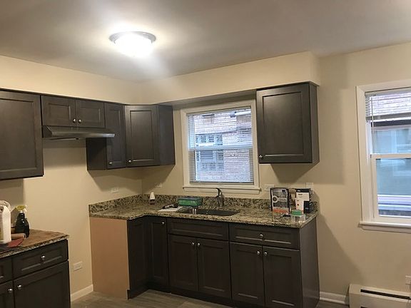 4th image of 1959 N 19th Ave APT 1W