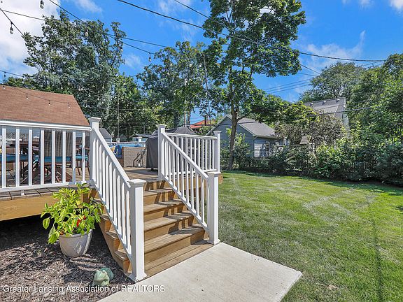 5th image of 516 Highland Ave