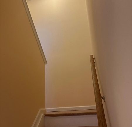 5th image of 185 Parrow St
