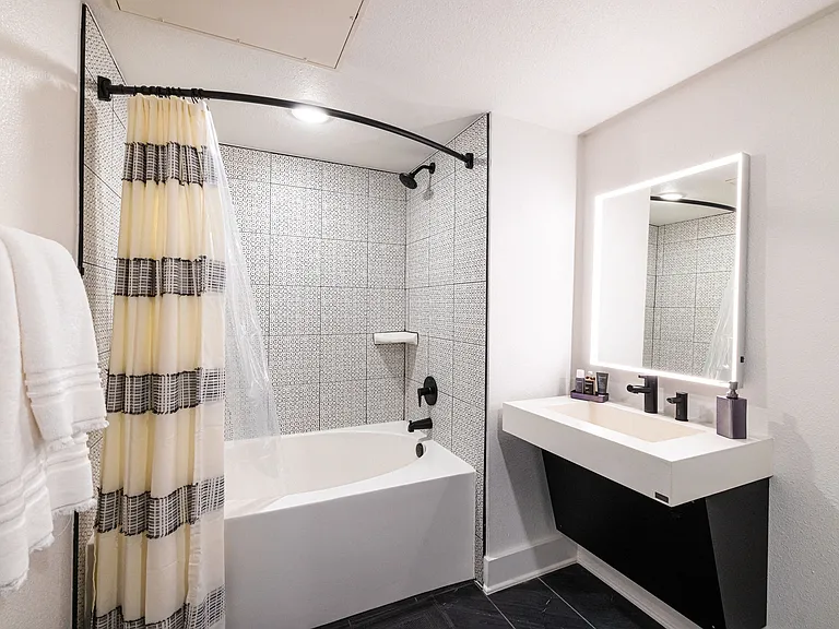 Guest Suite Rentable by Residents