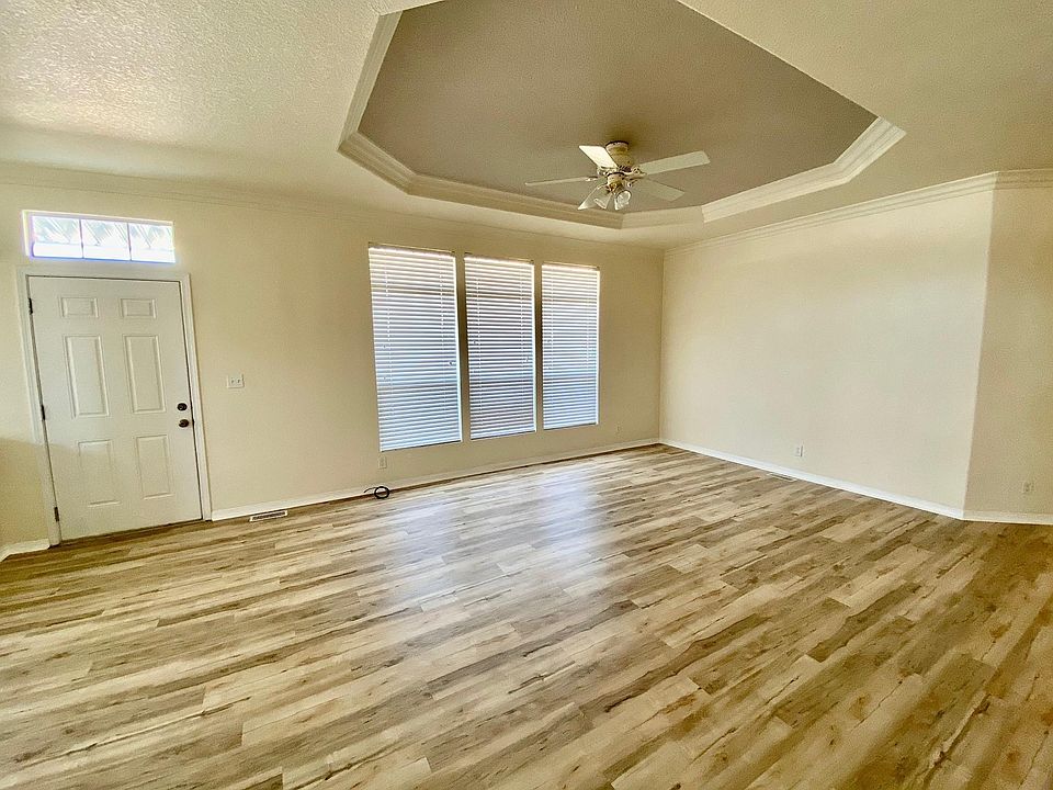 1st image of 200 N El Camino Real Spc 395