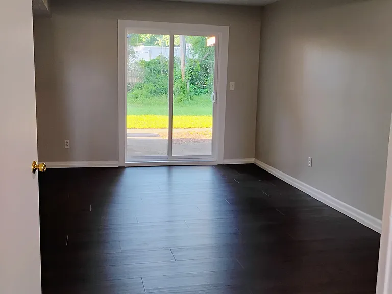 316 Taylor St — Photo 3