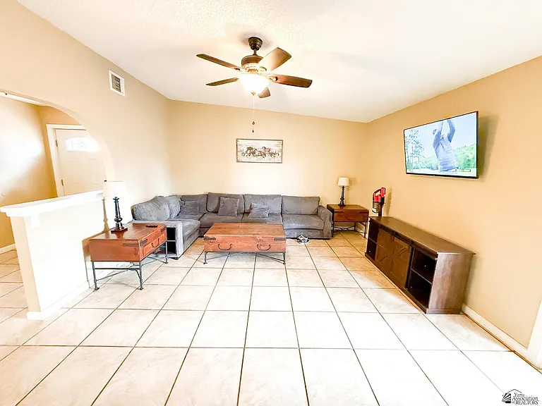 1465 E Laguna Pl #4 — Photo 5