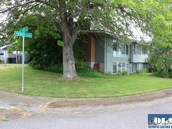 2nd image of 2504 S Oak St