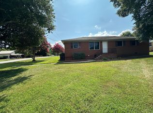 2401 S Point Rd, Belmont, NC 28012