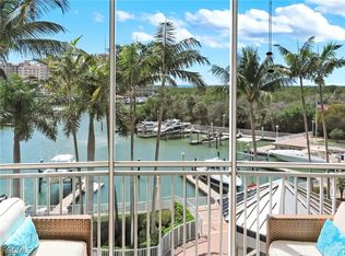 13675 Vanderbilt Dr Unit 406, Naples, FL 34110
