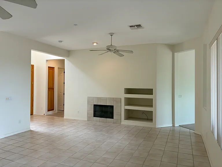 33110 N 72nd Pl — Photo 6