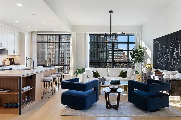 1st image of 25 Park Row #20C