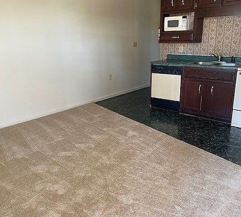 2nd image of 228 Lanier Dr #138