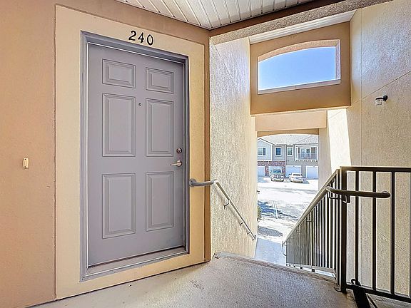 3rd image of 240 Golden Lake Loop St