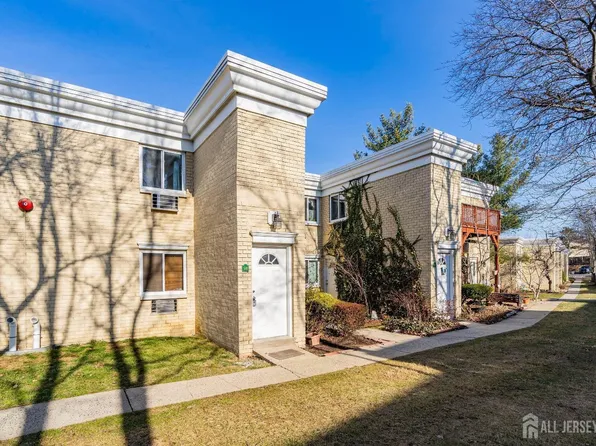12 Lake Ave APT 5B, East Brunswick, NJ 08816