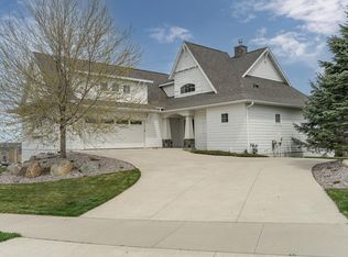 3806 Stone Point Dr NE, Rochester, MN 55906