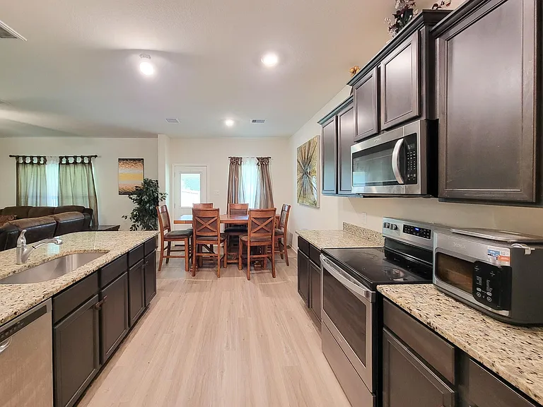 10793 Castle Rock Dr — Photo 13