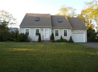 29 Dexter Ave, Sandwich, MA 02563