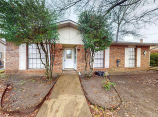 7310 Emory Oak Ln, Dallas, TX 75249