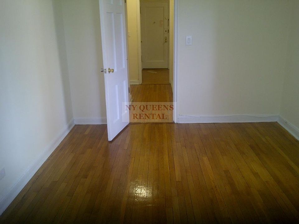 2nd image of 7272 112th St APT 6D