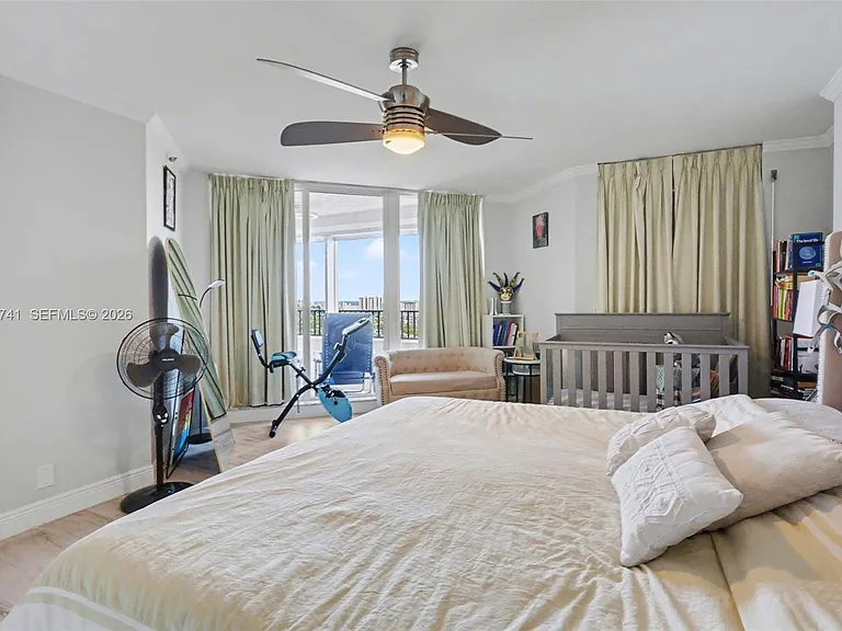 300 Three Islands Blvd #Penthouse 3A — Photo 22
