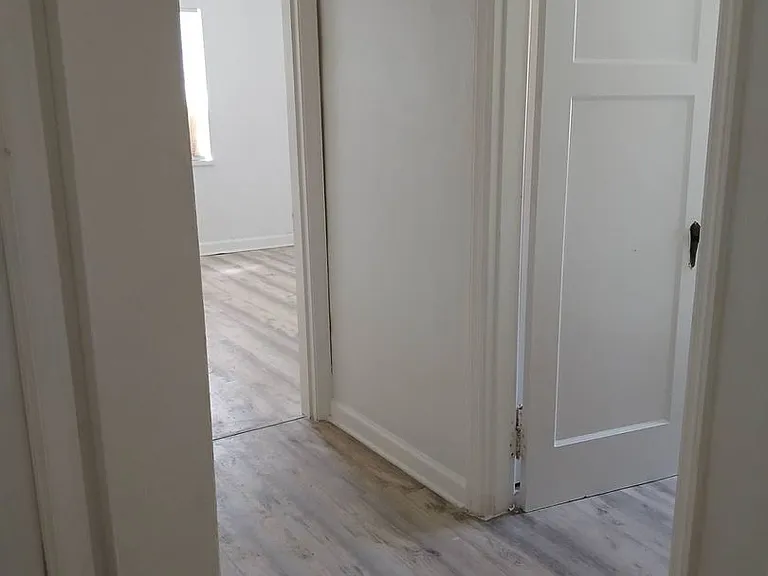 238 E Beechwood Ave — Photo 11