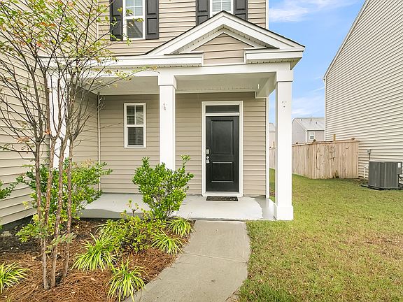 5th image of 428 Lake Ridge Blvd