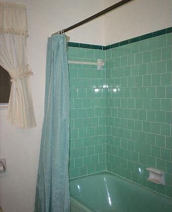 4th image of 5204 Clifton Ave