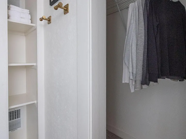 1660 N Franklin St #6 — Photo 11