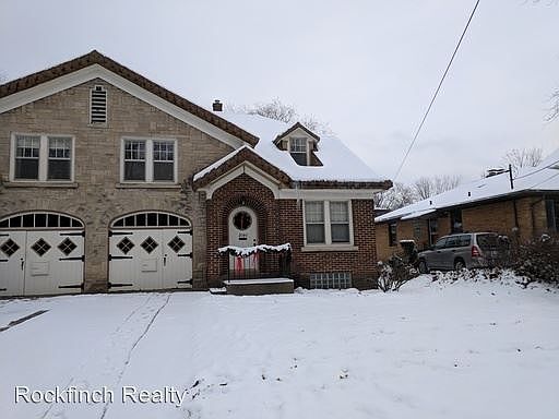 1st image of 2040 Madison Ave SE