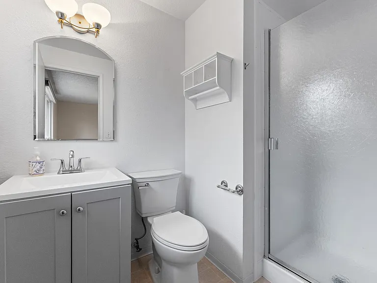 1502 Adams St — Photo 11