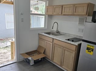 3212 E Henry Ave, Tampa, FL 33610