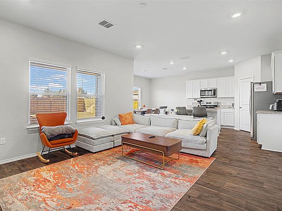 5th image of 18517 Cremello Dr #B