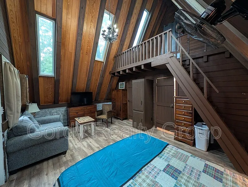 1 bed, 1.0 bath, $1,195 — Photo 3