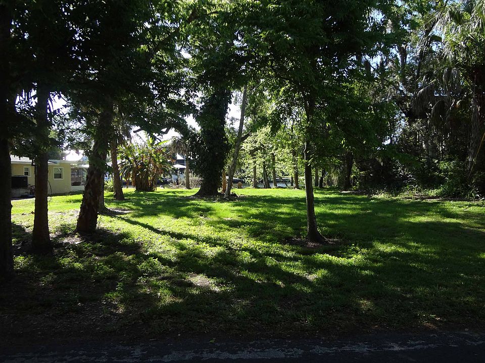 1st image of 5541 S Island Dr