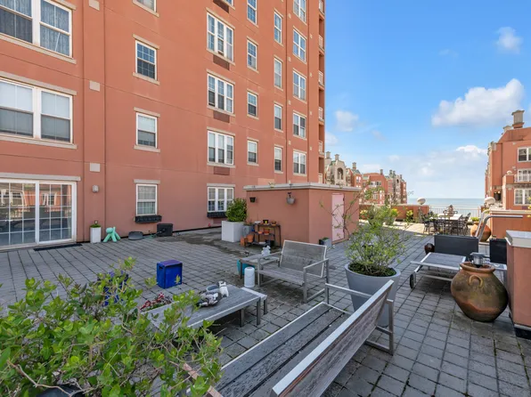 65 Oceana Drive East image 2 of 44