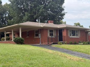 122 Meadowlark Dr, Richmond, KY 40475